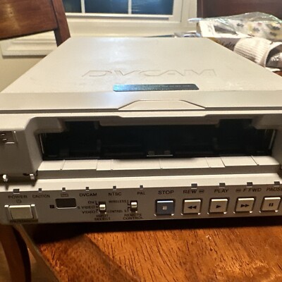 Sony DSR-11 Digital Videocassette Player/Recorder MiniDV DVCAM Untested (1 Unit)