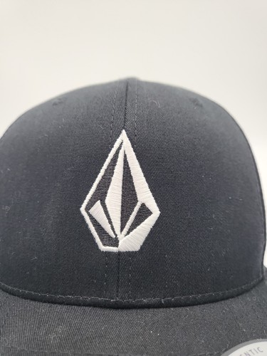 New with Tags Volcom Snapback Hat Black Cap Embroidered Logo - Picture 4 of 11