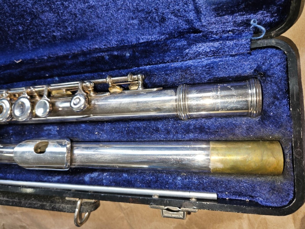 Armstrong 103 B-Foot Open-Hole Flute, with Case. USA. Very