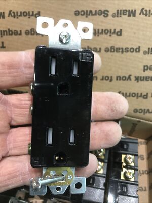 Lot of (10) New, BLACK DECORA duplex receptacle, TamperResistant,15 Amp 120 volt