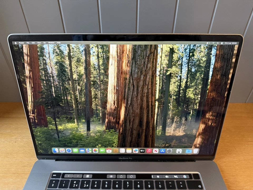 Apple MacBook Pro - 16 inch -Intel i7 - 16GB RAM 512GB SSD - LOGIC PREMIERE PRO - Image 3 of 4