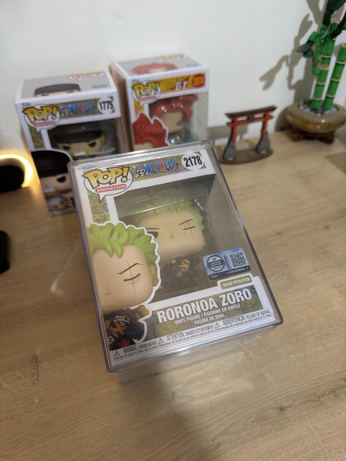 Funko Pop! One Piece Roronoa Zoro Royalty Limited Edition 2178