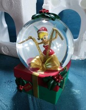 Disney Store 2006 Collectable Tinkerbell Christmas Snow Globe Glitter Brand New