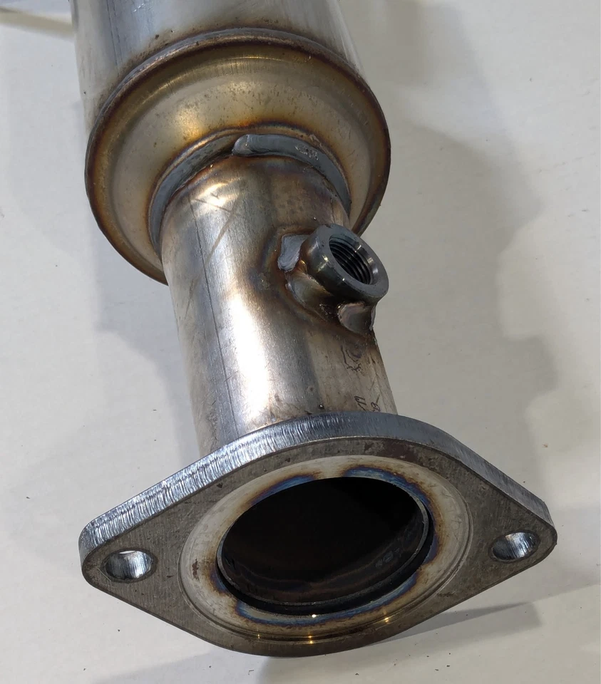 2014 2015 2016 2017 2018 Mazda 3 L4 2.5L Catalytic Converter - Image 3 of 4