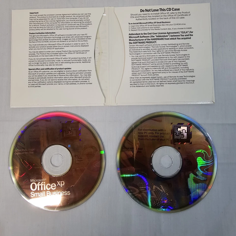 Microsoft Office XP Small Business Version 2002, 2 disc set, with product key - Image 4 of 4