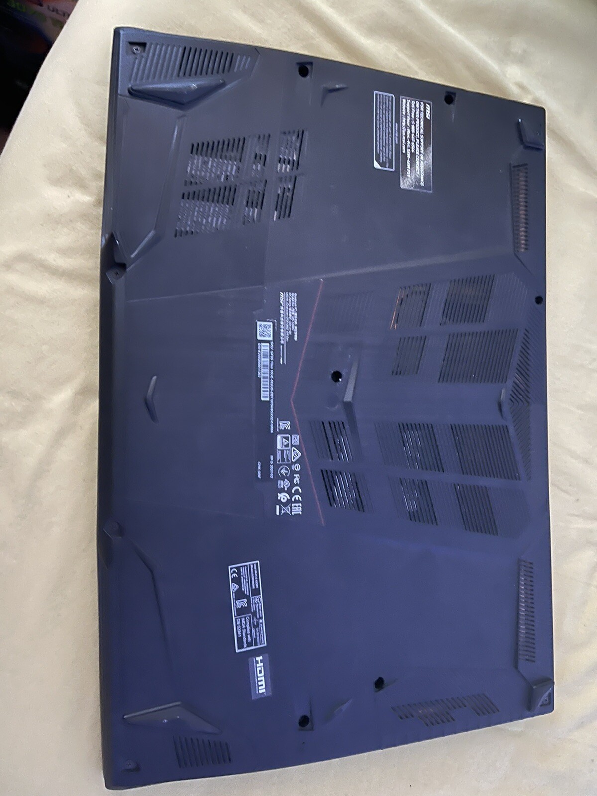 MSI GF65 Thin 10UE-092 15.6 