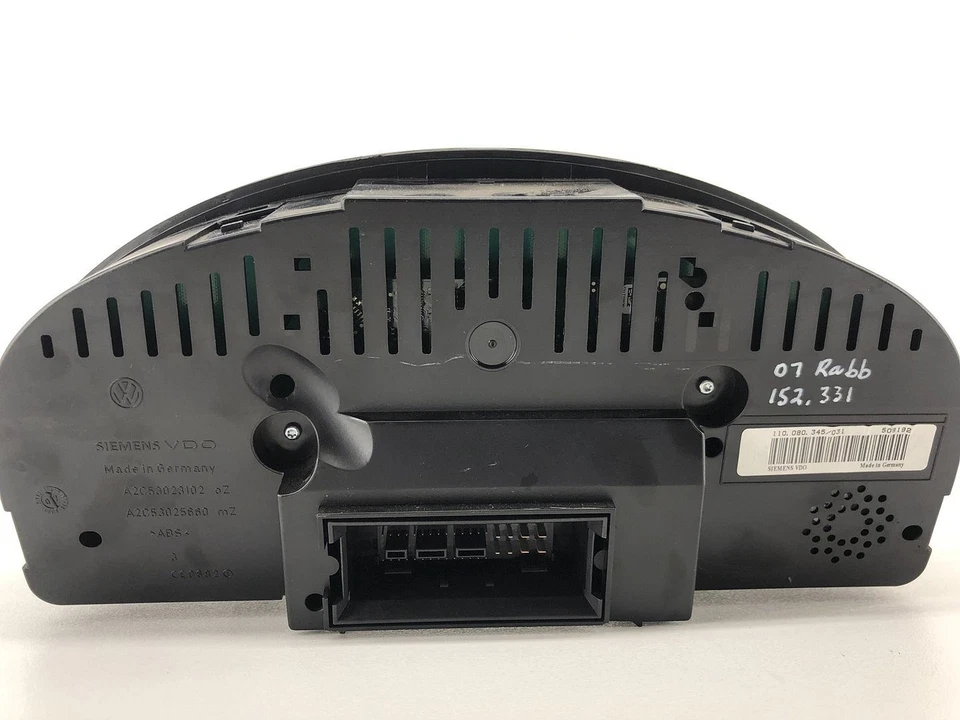 06-07 VOLKSWAGEN RABBIT TABLERO DE INSTRUMENTOS VELOCÍMETRO OEM Foto 3 de 4