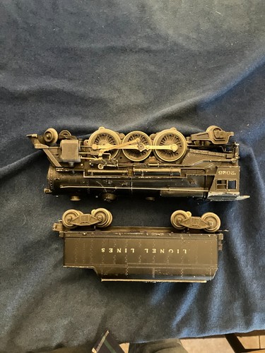 Lionel O gauge 2025 locomotive with 6466WX tender - Picture 3 of 6