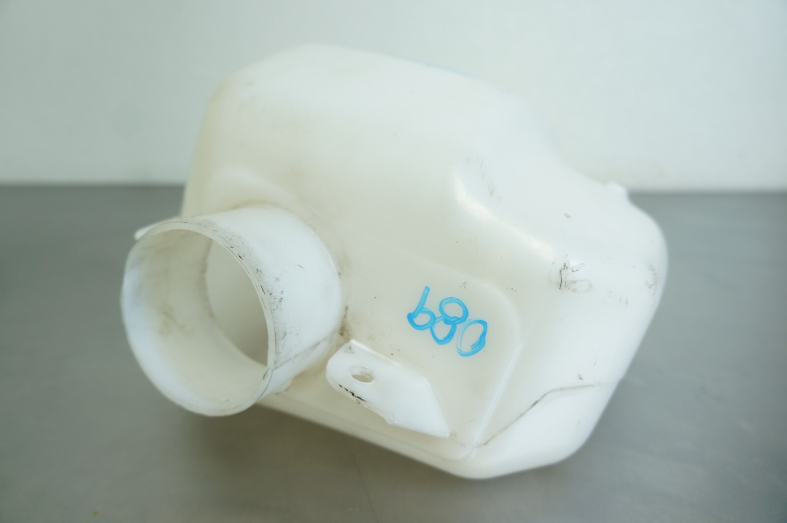 20092013 SUBARU Forester AIR CLEANER INTAKE RESONATOR BOX TANK A43FG00 OEM eBay