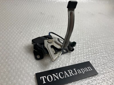 Honda Genuine OEM Acura 74120-S6M-506 Hood Lock Latch Assy 2002