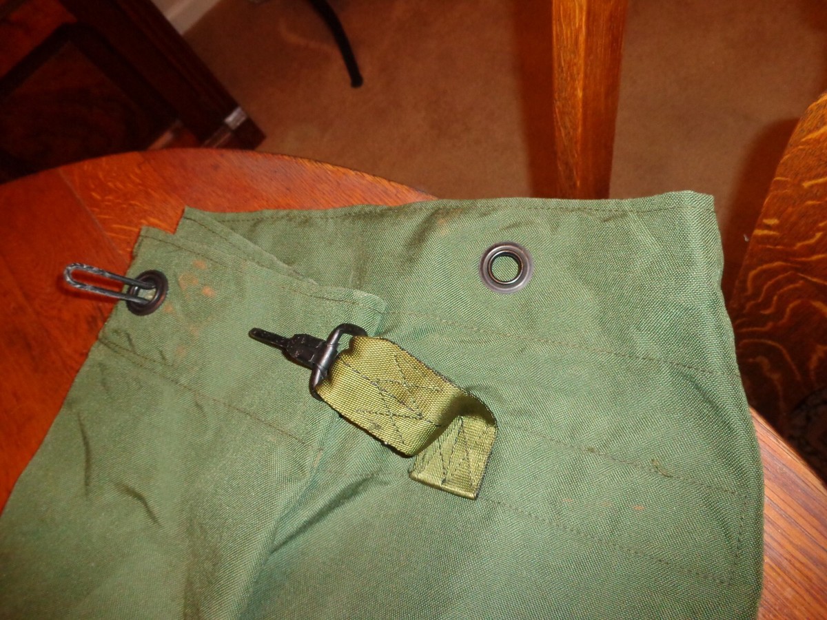 Vintage US Army Military O D Green Duck Canvas Duffle Bag