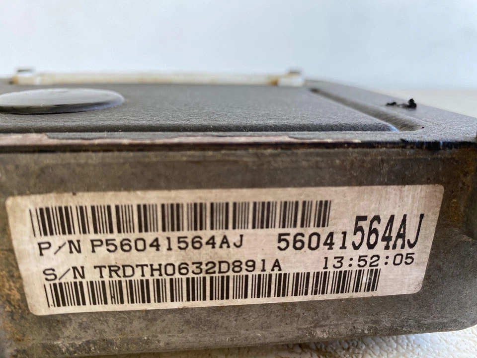 Jeep Liberty Limited 2002 vagón módulo de control de transmisión (PIN P5604156AJ) Foto 4 de 4