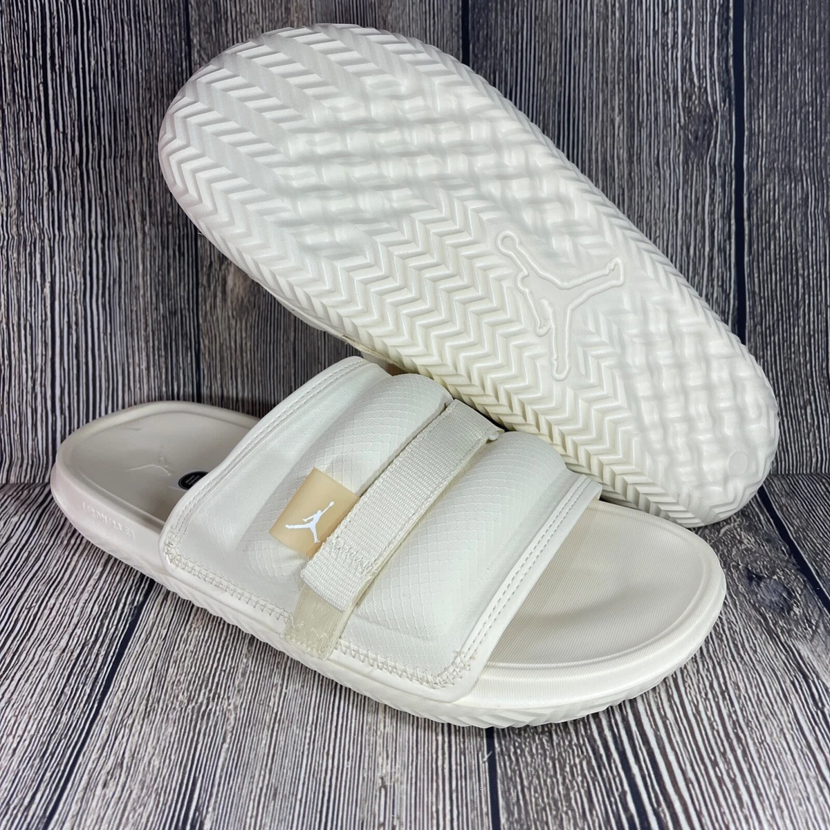 Jordan 14 shop slides