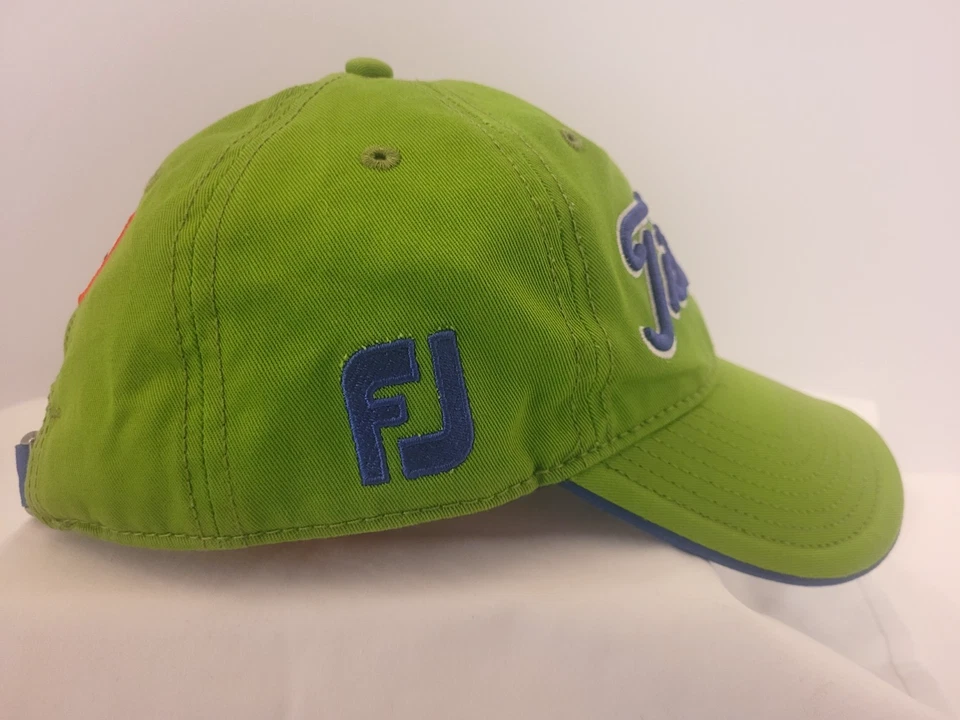 Titleist FootJoy Pro V1 莱姆绿可调节高尔夫帽蓝色和白色刺绣 — 第 3/4 张图片