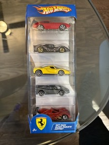 Hot Wheels 1/64 🇨🇵 Ferrari 5 Pack 2009 RARE , Ferrari 599, F355, 550, 365,456 - Jeux & Jouets