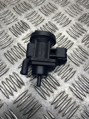 Mercedes-Benz E W211 2007 Diesel 165kW Turbolader Druckwandler Magnetventil