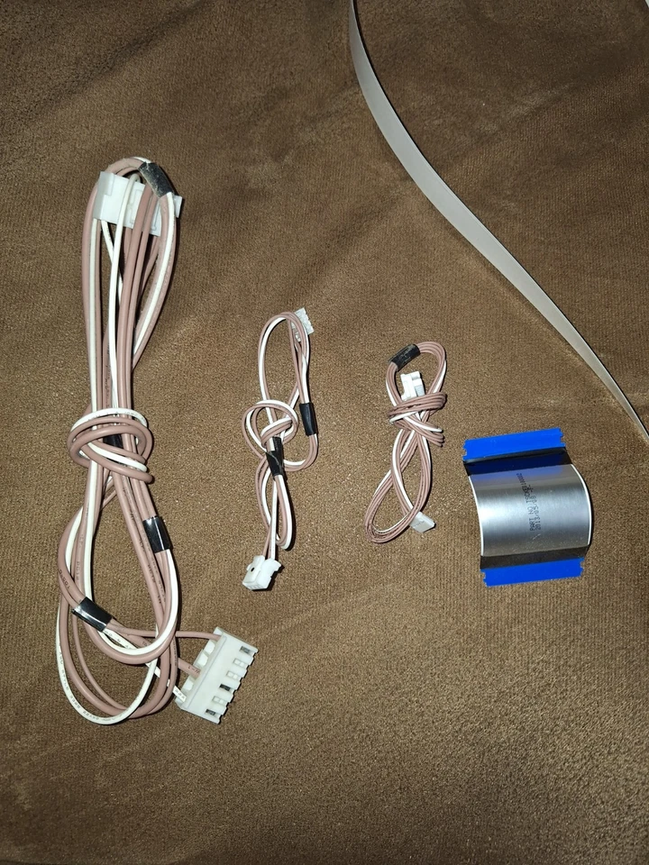 ¡PROBADO! Juego de cables de cinta Panasonic TC-P50X60 LVDS TSCKE0100002 y cables interiores Foto 4 de 4