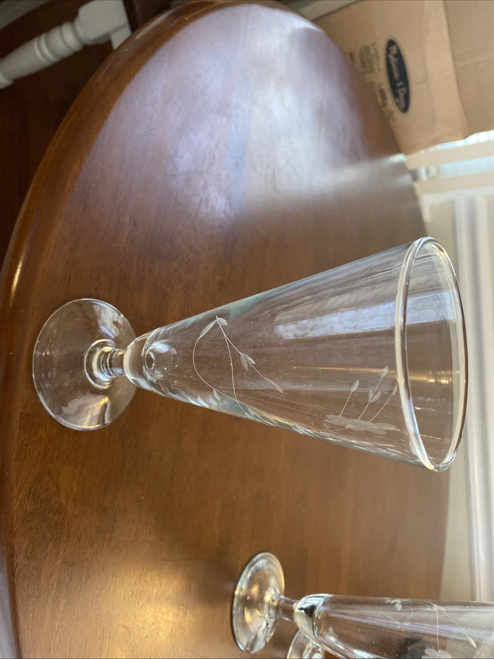 4 piezas "Vasos de cristal Pilsner/Parfait Princess House Heritage #442 de 7 1/2"" de alto" Foto 3 de 3