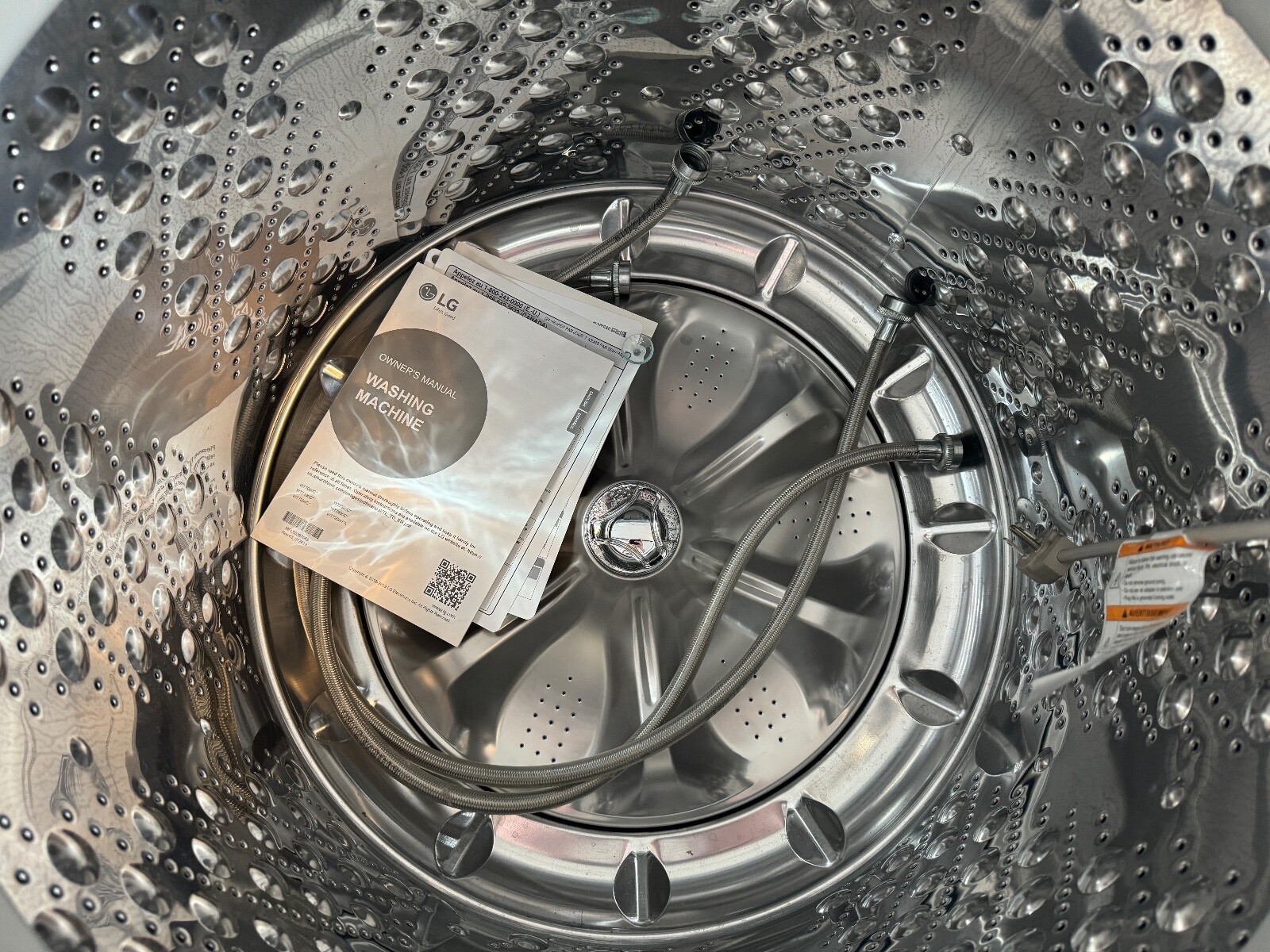 LG Washer and Dryer (WT7300CW and DLE7300WE) Preowned Clean and