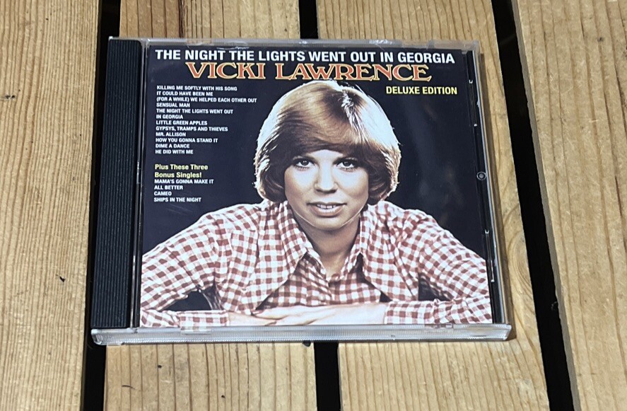 【中古】 Night the Lights Went Out in ia VickiLawrence The Night the Lights Went Out in Georgia by Vicki Lawrence