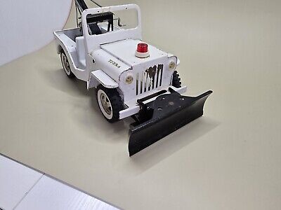TONKA ジープ Vintage TONKA Army OD Green JEEP - Pressed Metal & Plastic