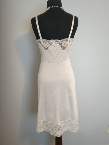 VTG Shadowline 100% Nylon Wide Floral Lace Bodice Full Slip Dress Small 32 USA - Picture 7 of 14