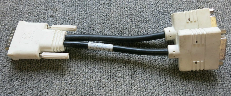 NEW BIZLINK Connector 338285-009 Rev A Dual Cable Cord DVI Splitter - Image 2 of 4