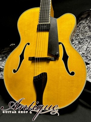 Benedetto Cremona 17'' Archtop Jazz Guitar 2009 Honey Blonde Used with HC