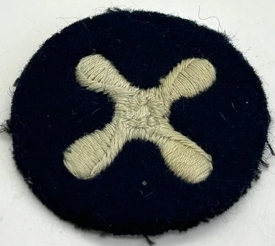 British Military Issue RAF Chief Technician Rank Uniform Patch - Image 1 of 3