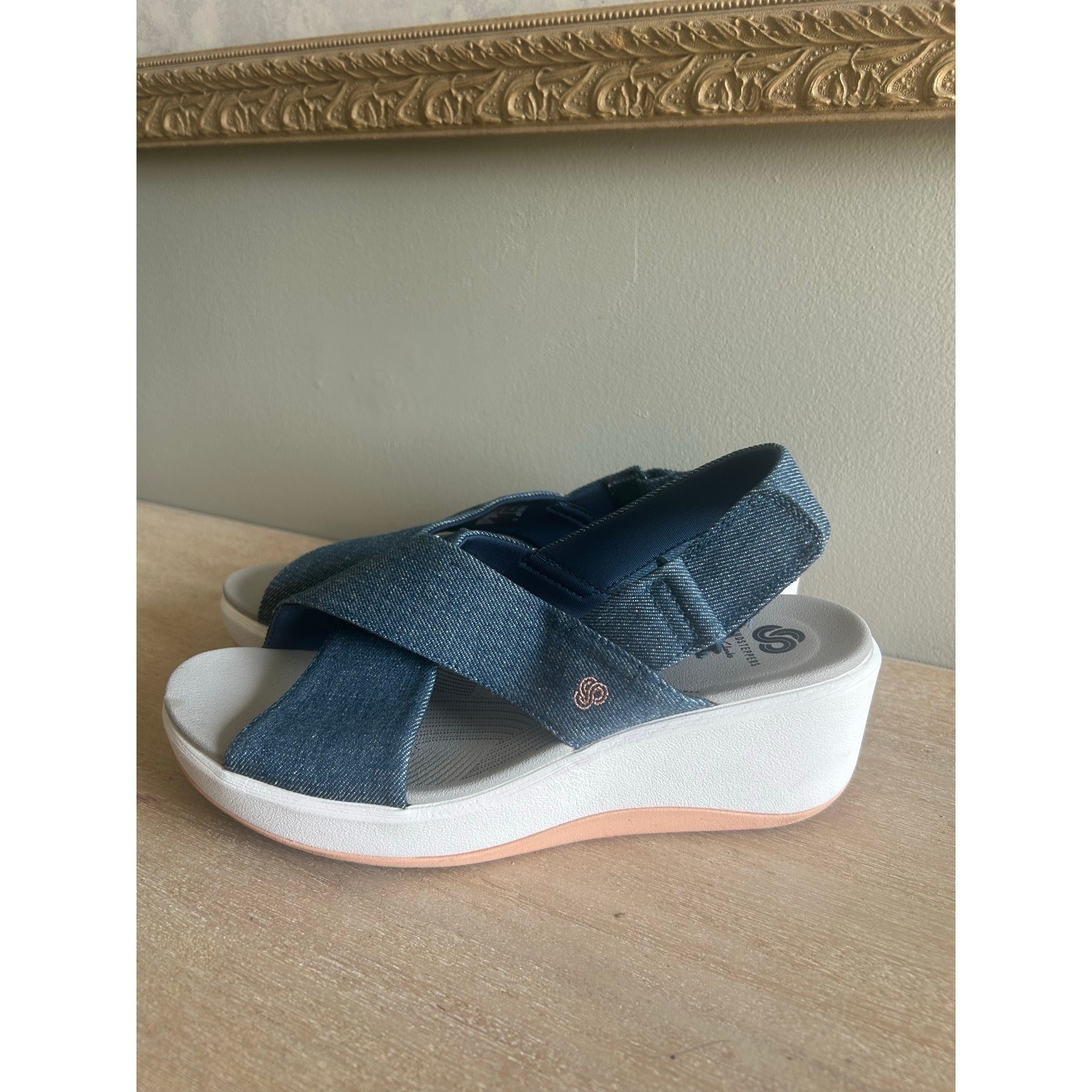 Cloud steppers by Clarks women’s denim wedge, comfort sandal