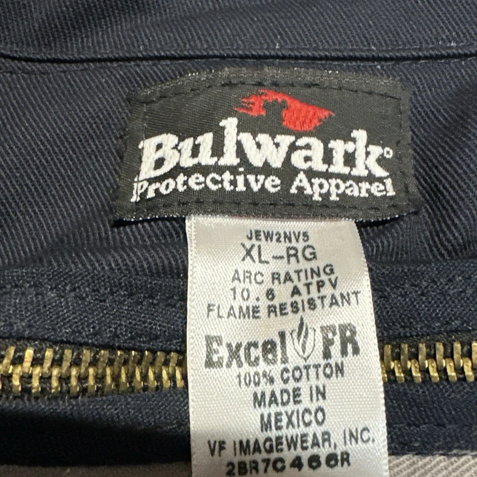 Men’s Bulwark Lined FR Jacket - Size XL - Fire Resistant - Heavy Duty - Image 4 of 4