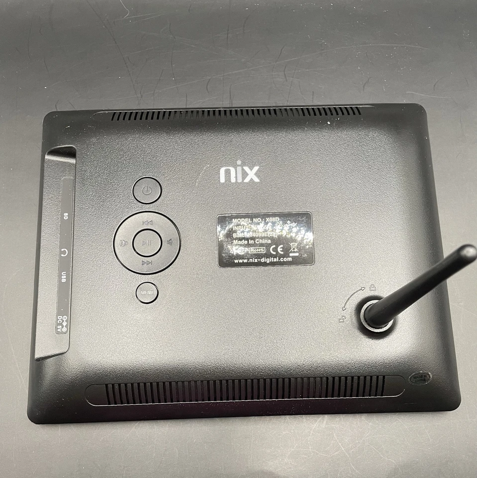 Digital photo frame by NIX X08D Hu-Motion Frame- Black - Image 2 of 4