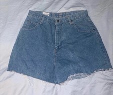 Vintage Denim Republic High Waisted Jean Shorts- Light Wash- Measures 30" Waist