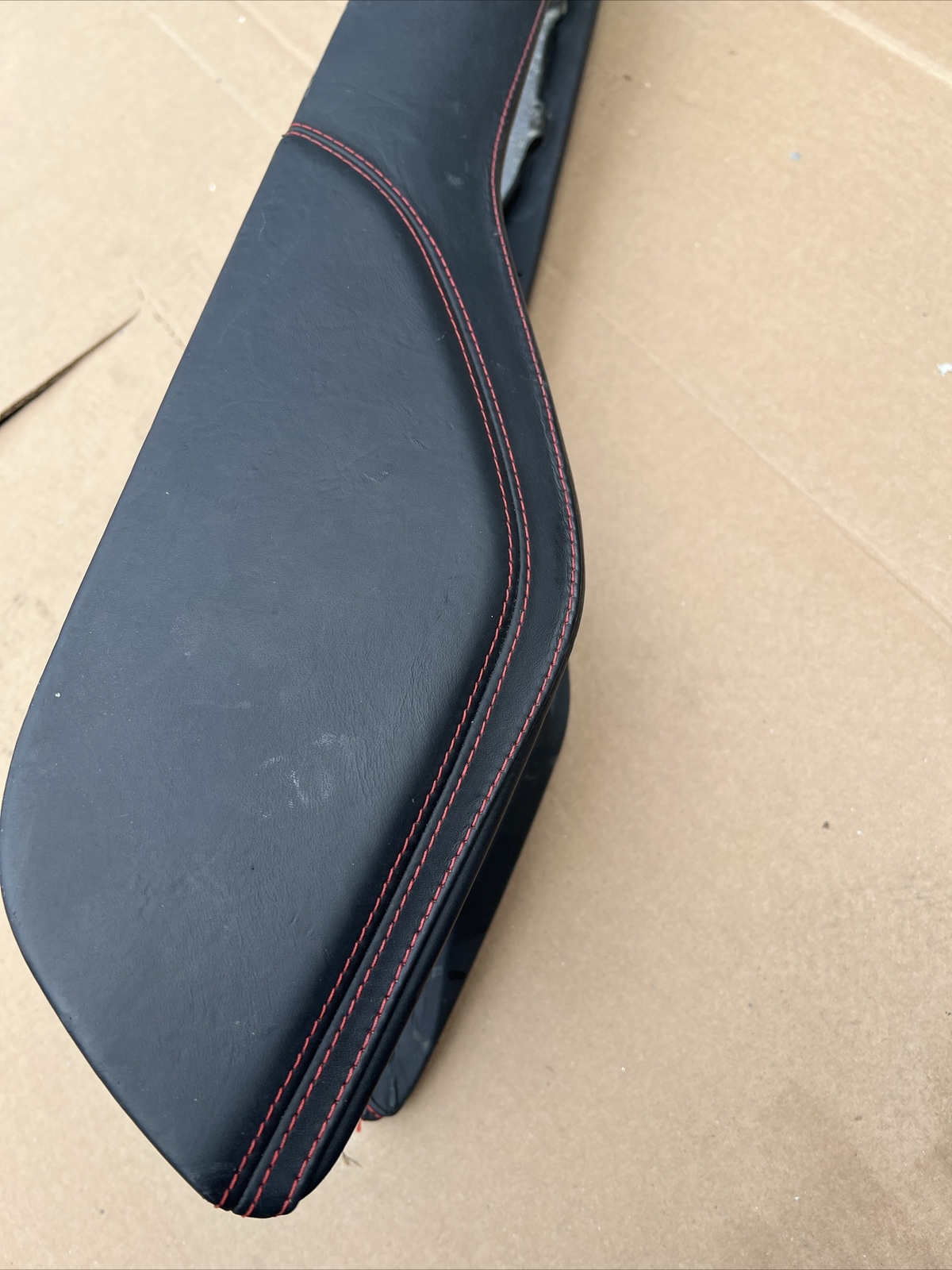 Ferrari 488 GTB - Center Console ,Tunnel Structure P/N 87278100 Black, Red stitc