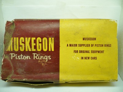 Box of Muskegon BC 4008 STD Piston Rings Older Maroon/Yellow Box