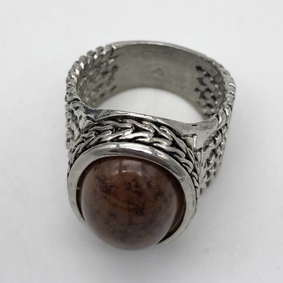 Vtg Mens Ring Red Brown Color Center Silver Tone Twisted Design Band Size 8.25