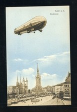ZEPPELIN FARBIGE POSTKARTE HALLE a.S. MARKTPLATZ !!! (974803)