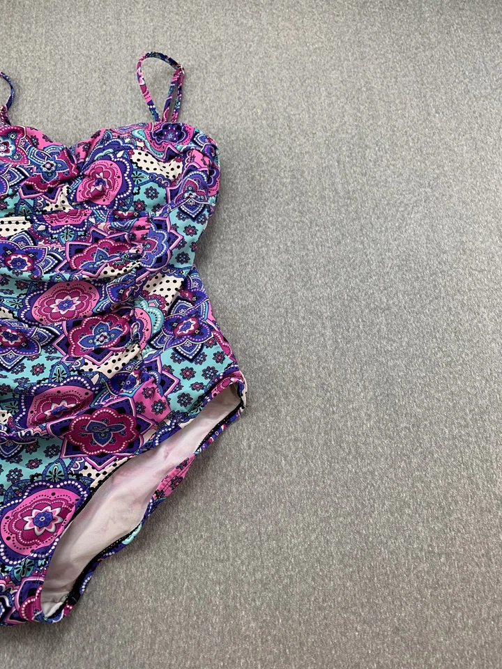 Traje de baño Love Your Assets para mujer grande rosa azul floral traje de baño de una pieza Foto 4 de 4