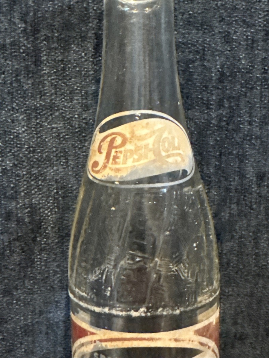 1950s Pepsi-Cola 8 oz Embossed “SPARKLING” Glass Soda Bottle