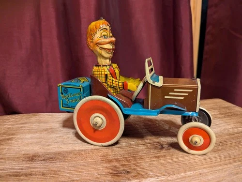 Vintage Mortimer Snerd Toy - Tin Wind up Toy - Working