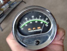 Vintage 1970s Sun Electric Corporation Re-108 Green Line Tach Tachometer Gasser Vintage 1970s Sun Electric Corporation Re-108 Green Line Tach Tachometer Gasser