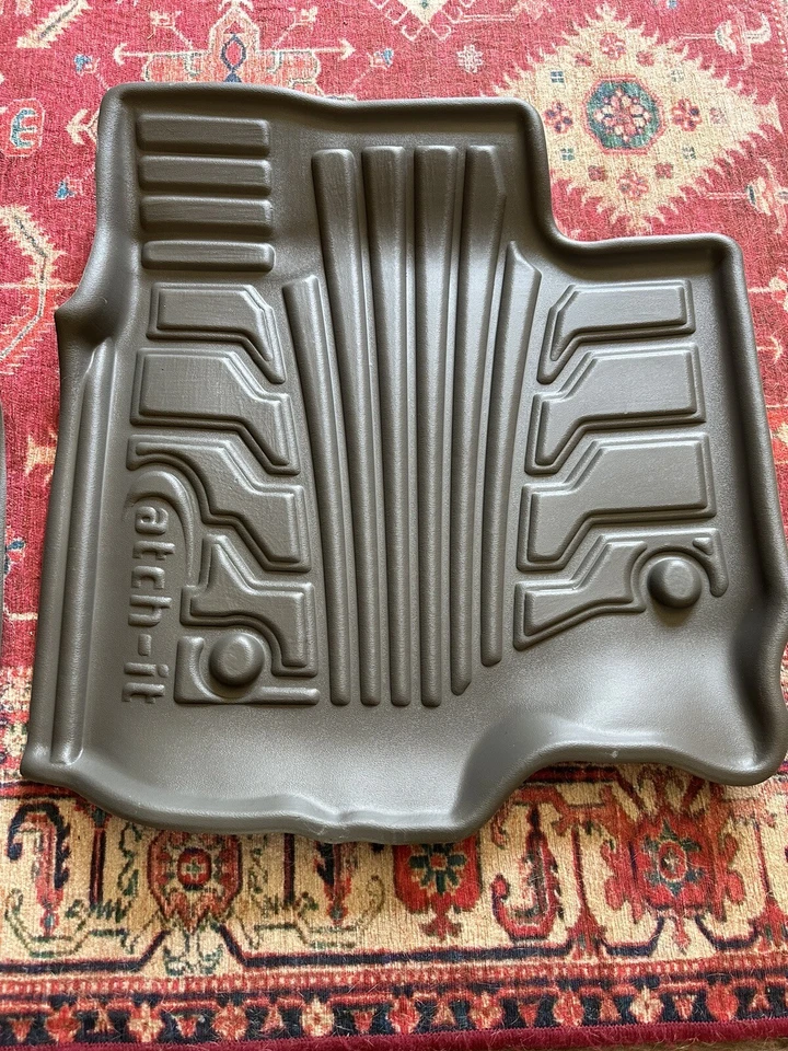 隆德灰色乙烯基前地板衬里垫适用于2017-2023福特F250 F350美国制造 — 第 3/4 张图片