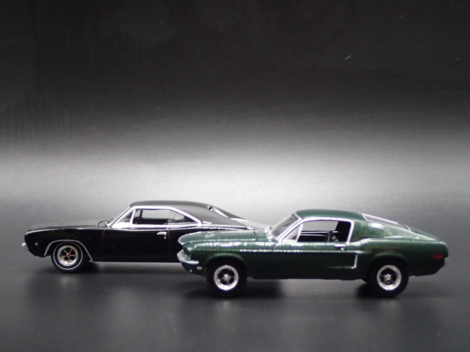 1968 FORD MUSTANG Shelby GT500KR Fastback Stall Finden 1:64 Maßstab