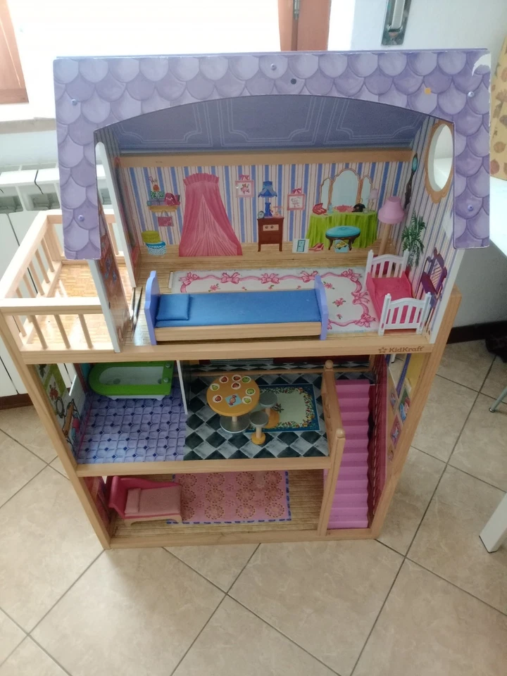 KidKraft Casa delle Bambole in Legno per Bambole di 30 cm. età: 3 anni + - Immagine 2 di 4