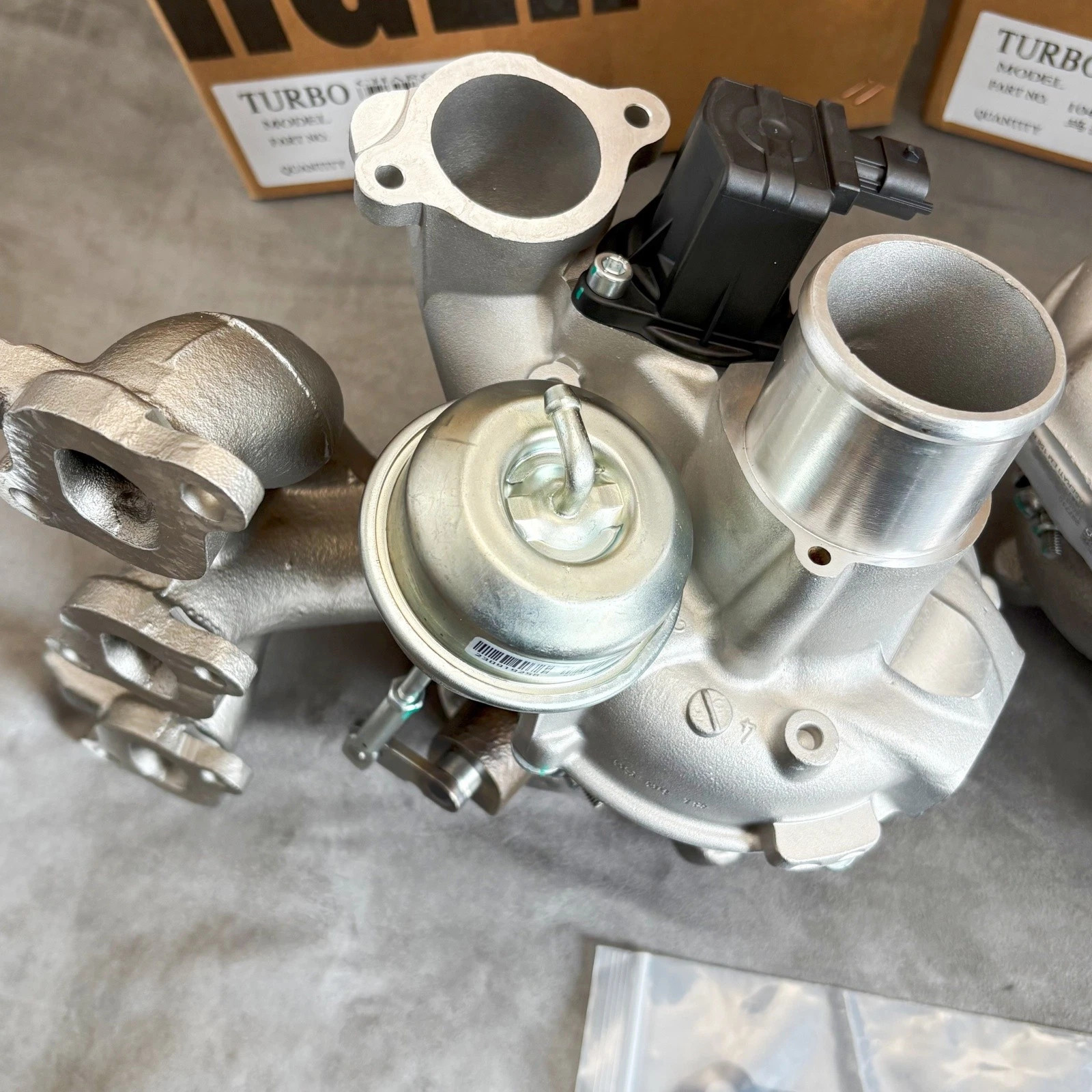 297712 Pair of Turbo Turbochargers For Maserati Ghibli Quattroporte Q4 V6 297710