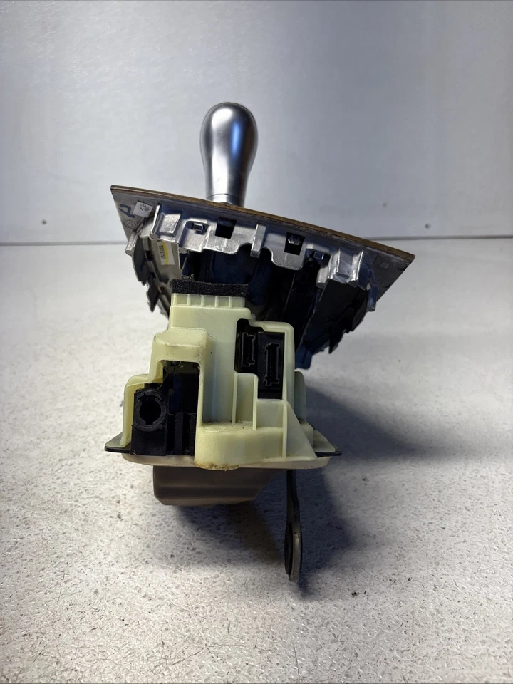 03-09 Selector de cambio de caja de cambios de piso Mercedes E350 Tiptronic A2112674624 Foto 3 de 4