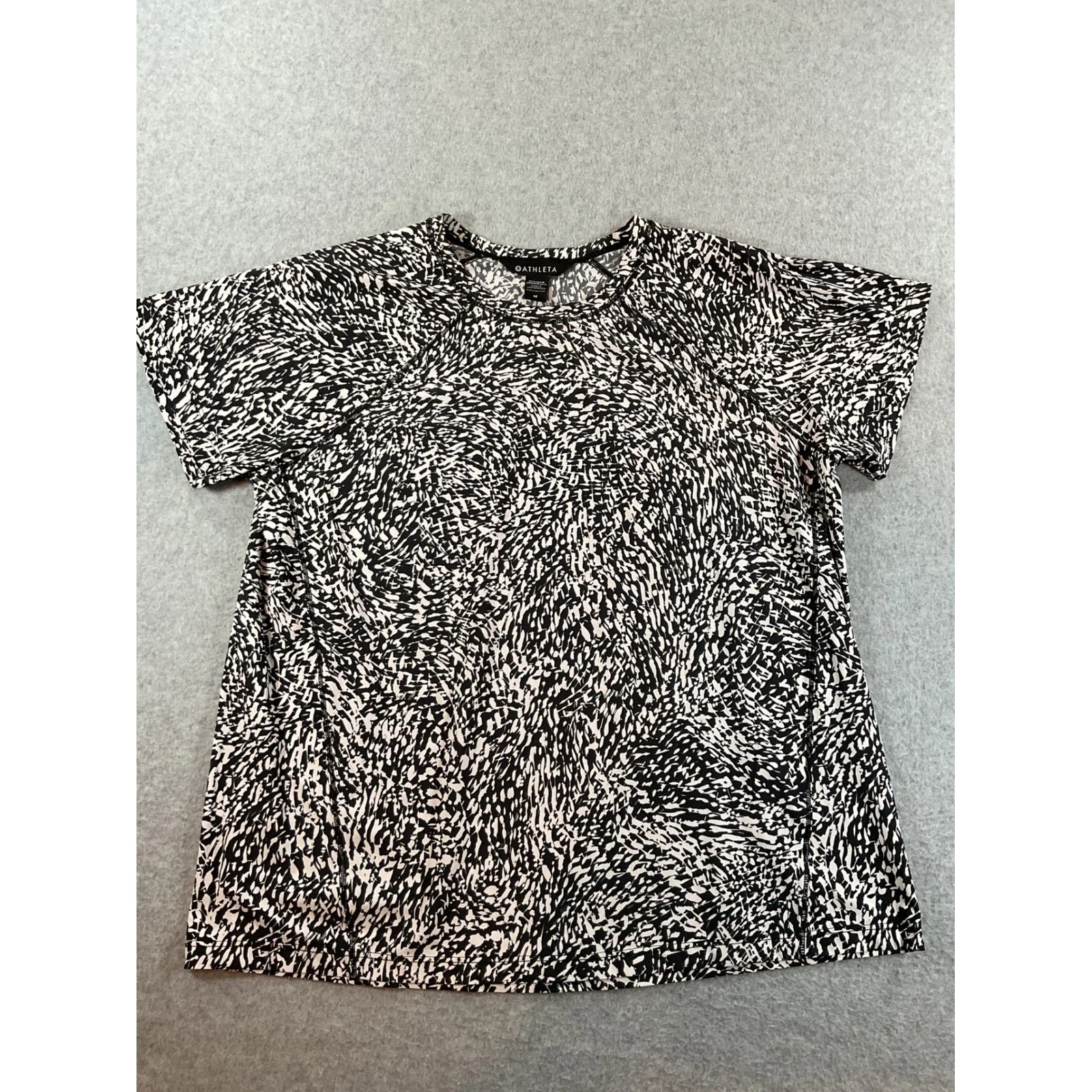 Athleta Womens Black White Abstract Print Short Sleeve Athletic Top Size M #669