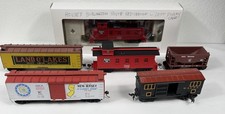 HO Scale Mixed Lot of 6 Box Car Hopper Cabooses Refigerated Cars