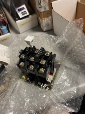 NEW NO BOX ALLEN-BRADLEY 592-BOV16 OVERLOAD RELAY Series A