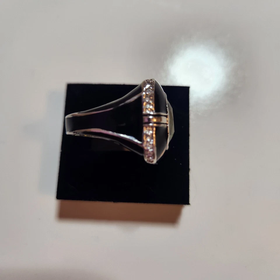 Lia Sophia Cocktail Ring COVET- Sz 7 Black Enamel Silver Green Stone NWOT - Image 3 of 4